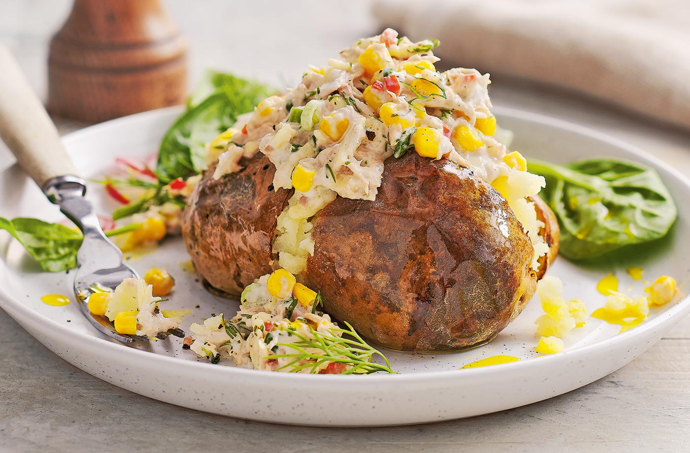 Discover the Irresistible Jacket Potato at California Tavern, Great Yarmouth